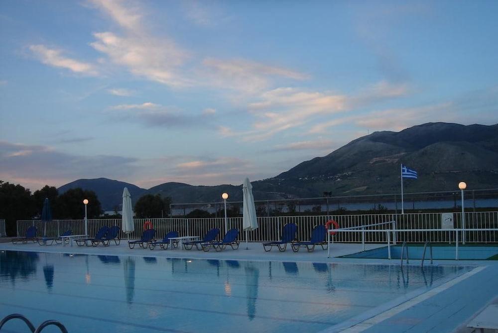 Terra Mare Hotel Agios Dimitrios  Exteriör bild