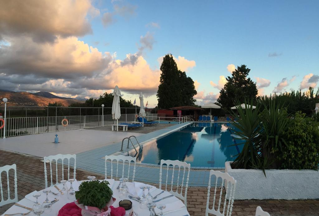 Terra Mare Hotel Agios Dimitrios  Exteriör bild